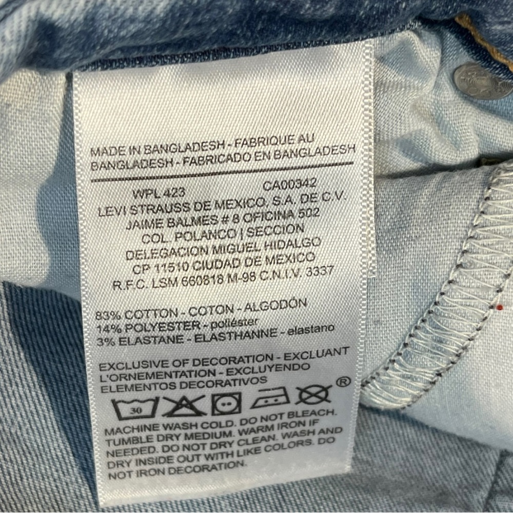 Denizen from Levi’s Low Rise Distressed Jeggings 15 - Picture 11 of 16